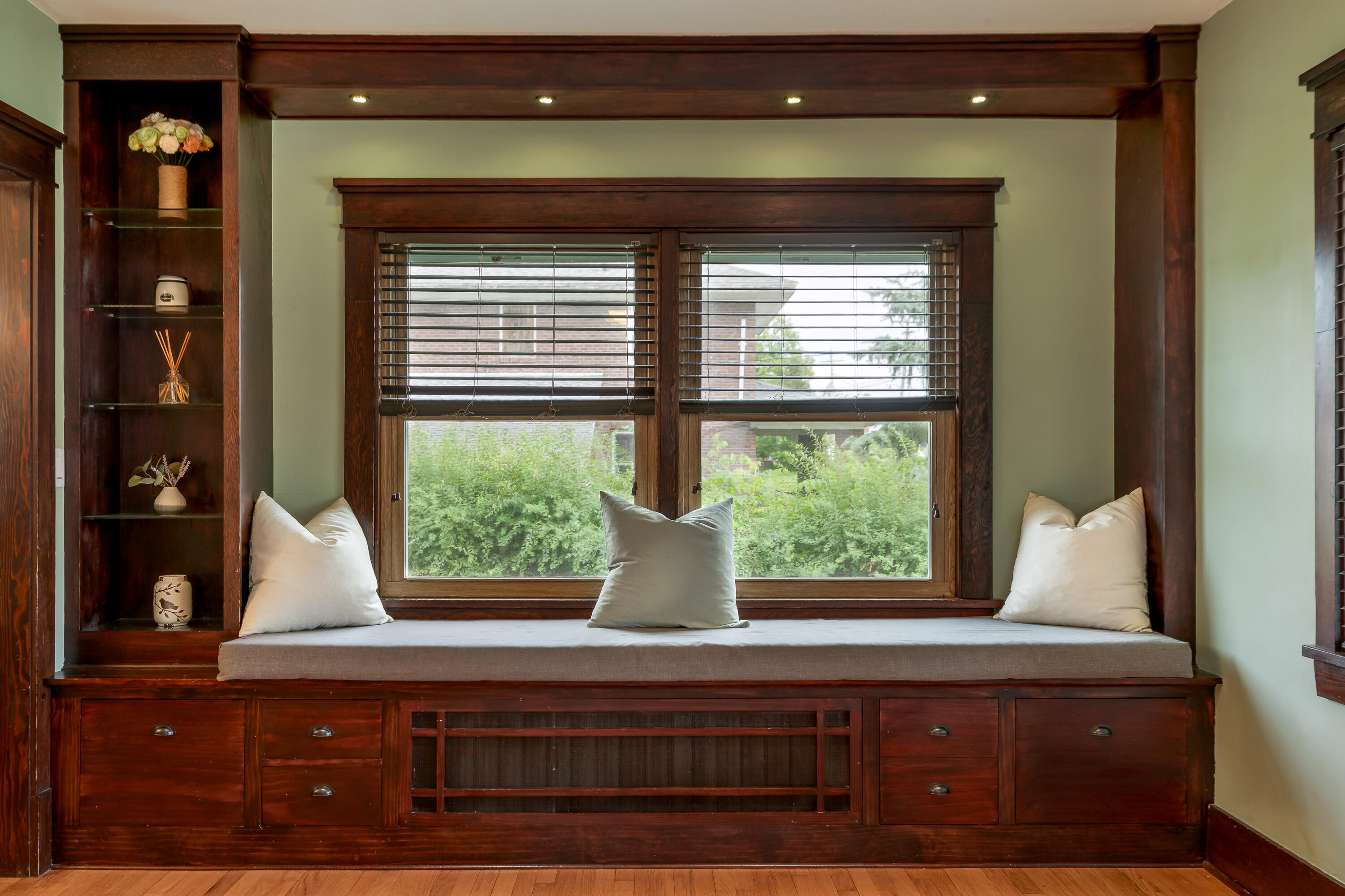 214 West State Street Westby, WI 54667 - Photo 11 of 38 Built-in Window Seat