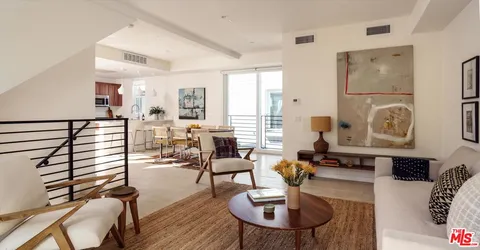 $1,499,000 | 1925 Griffith Park Boulevard, Los Angeles, CA 90039