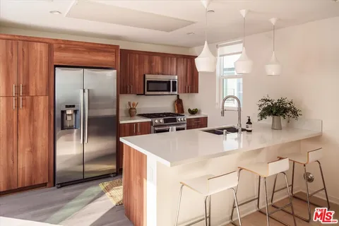 $1,499,000 | 1925 Griffith Park Boulevard, Los Angeles, CA 90039
