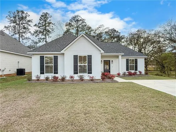 $2,000 | 82259 Magnolia Street, Folsom, LA 70437