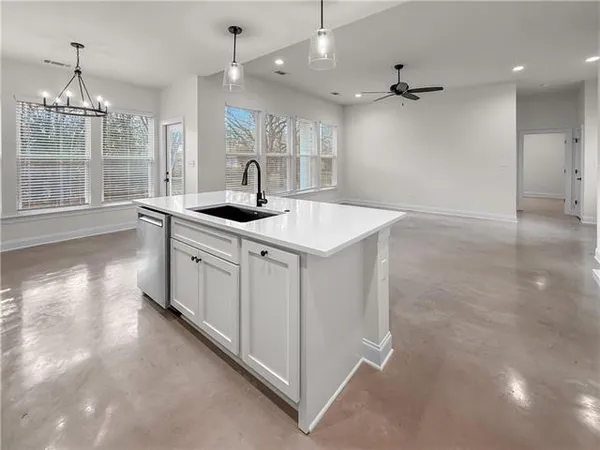 $2,000 | 82259 Magnolia Street, Folsom, LA 70437