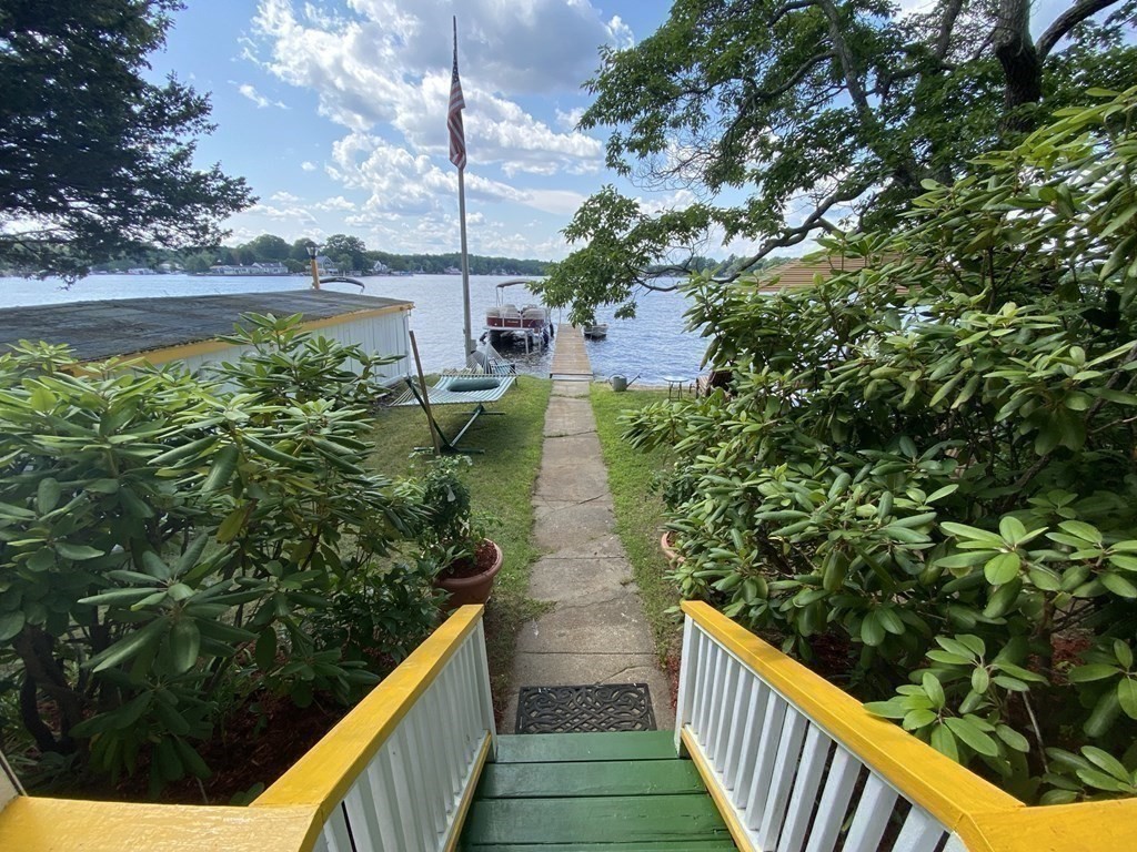 12 Long Island Webster, MA 01570 - Photo 7 of 42