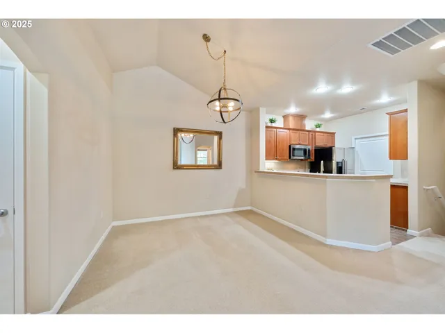 $404,000 | 6840 Summerlinn Way, West Linn, OR 97068