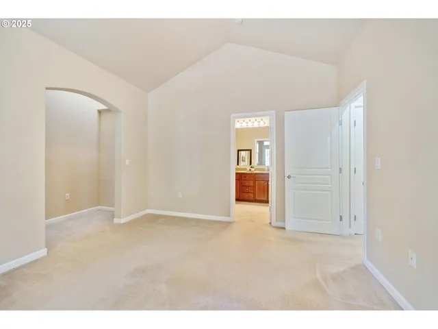 $404,000 | 6840 Summerlinn Way, West Linn, OR 97068