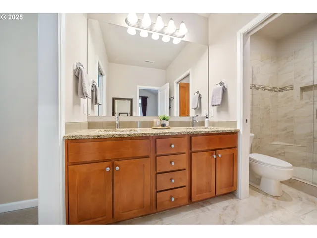 $404,000 | 6840 Summerlinn Way, West Linn, OR 97068