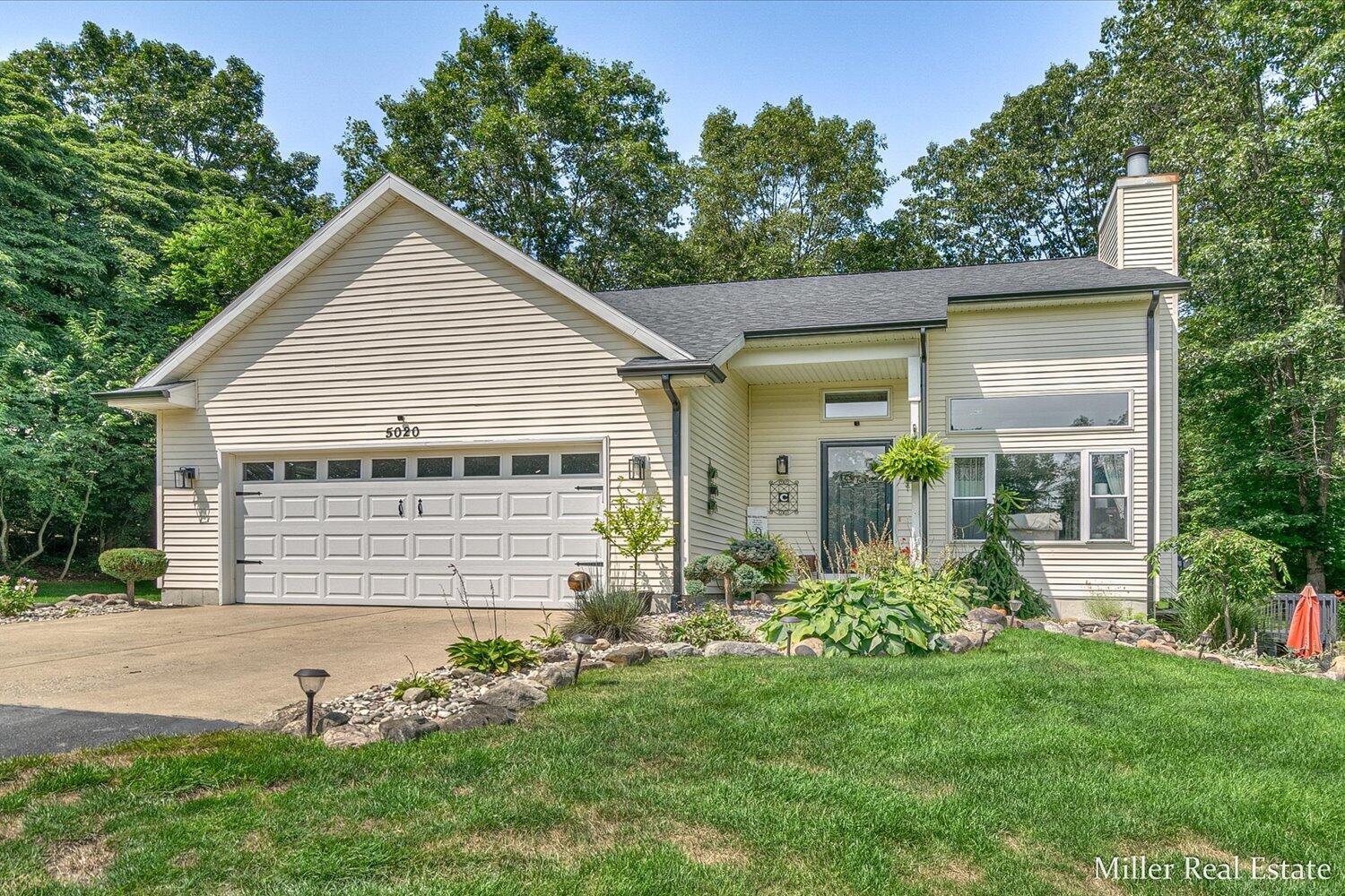 5020 Roundtree Drive Middleville, MI 49333 - Photo 1 of 30 01-WM5020Roundtree-25