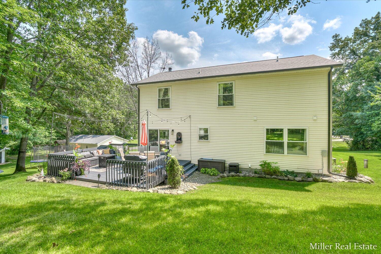 5020 Roundtree Drive Middleville, MI 49333 - Photo 25 of 30 25-WM5020Roundtree-23