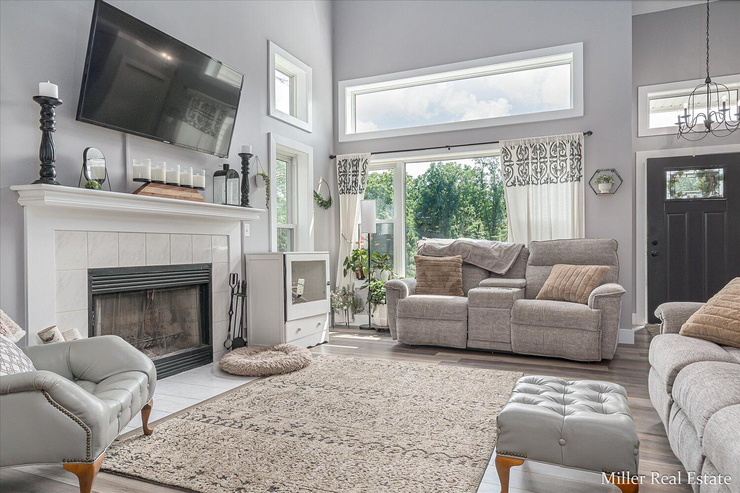 5020 Roundtree Drive Middleville, MI 49333 - Photo 4 of 30 04-WM5020Roundtree-8