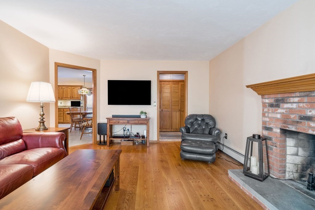 170 Morrissey Road Marlborough, MA 01752 - Photo 11 of 27 Gallery Image 11