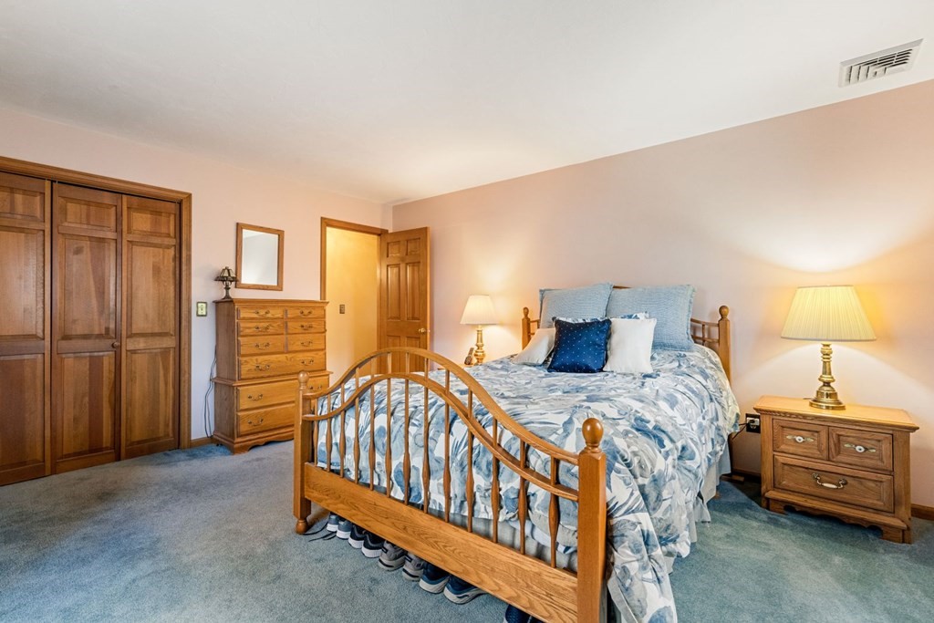 170 Morrissey Road Marlborough, MA 01752 - Photo 17 of 27 Gallery Image 17