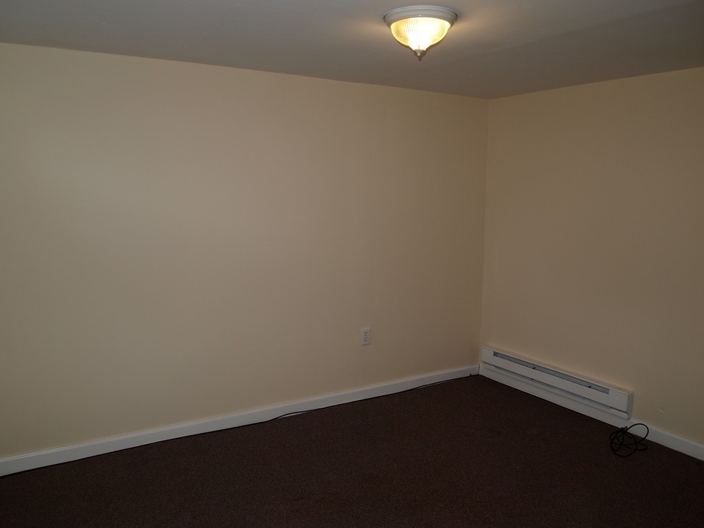 240 Unit Street Providence, RI 02909 - Photo 9 of 17 240 Unit - Lower Level Room