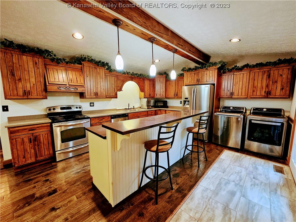198 Poplar Heights Road Point Pleasant, WV 25550 - Photo 15 of 44 Gallery Image 15