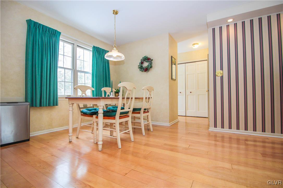 947 Barnsdale Road Bethlehem, PA 18017 - Photo 7 of 23 Gallery Image 7