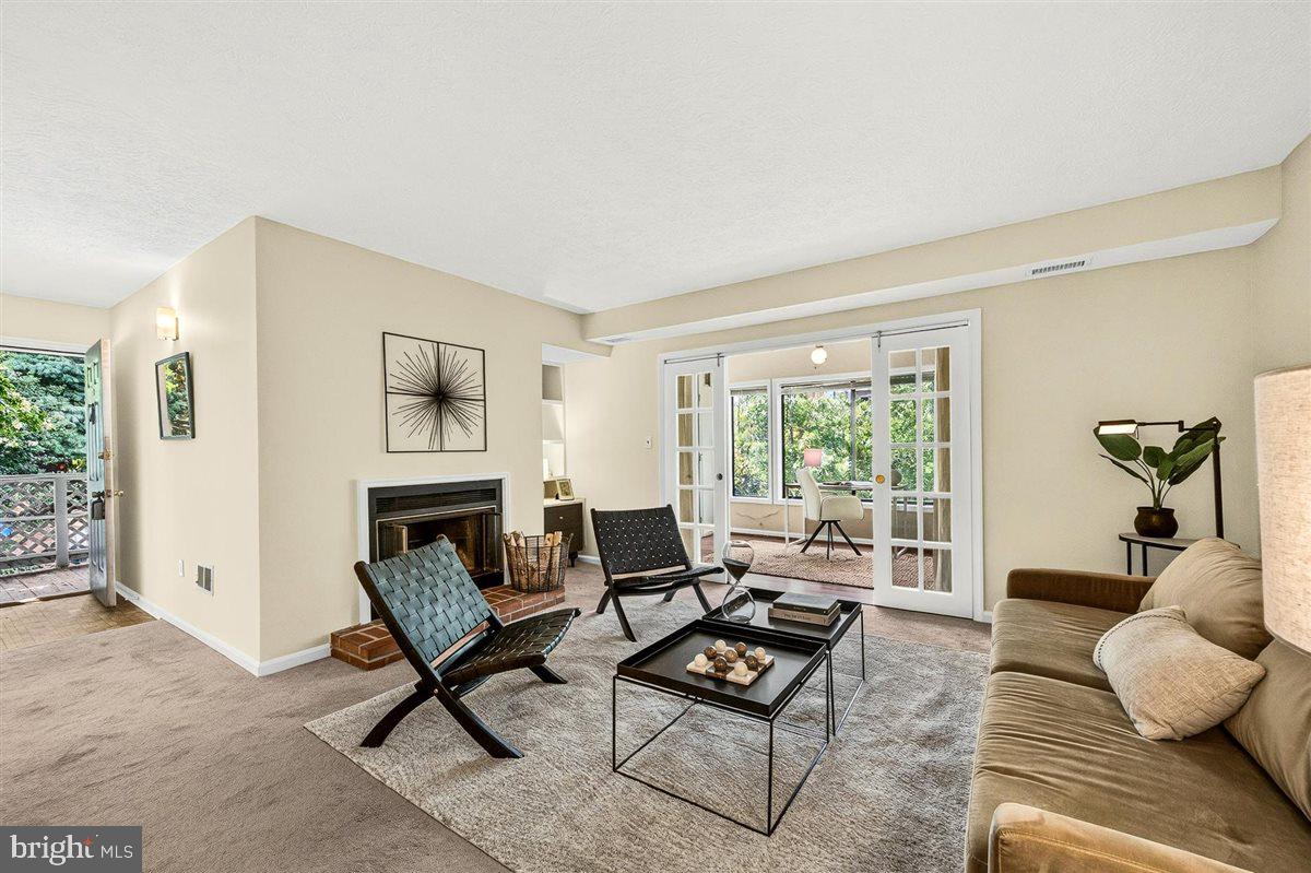 2316 Hunter's Run Drive Reston, VA 20191 - Photo 14 of 38