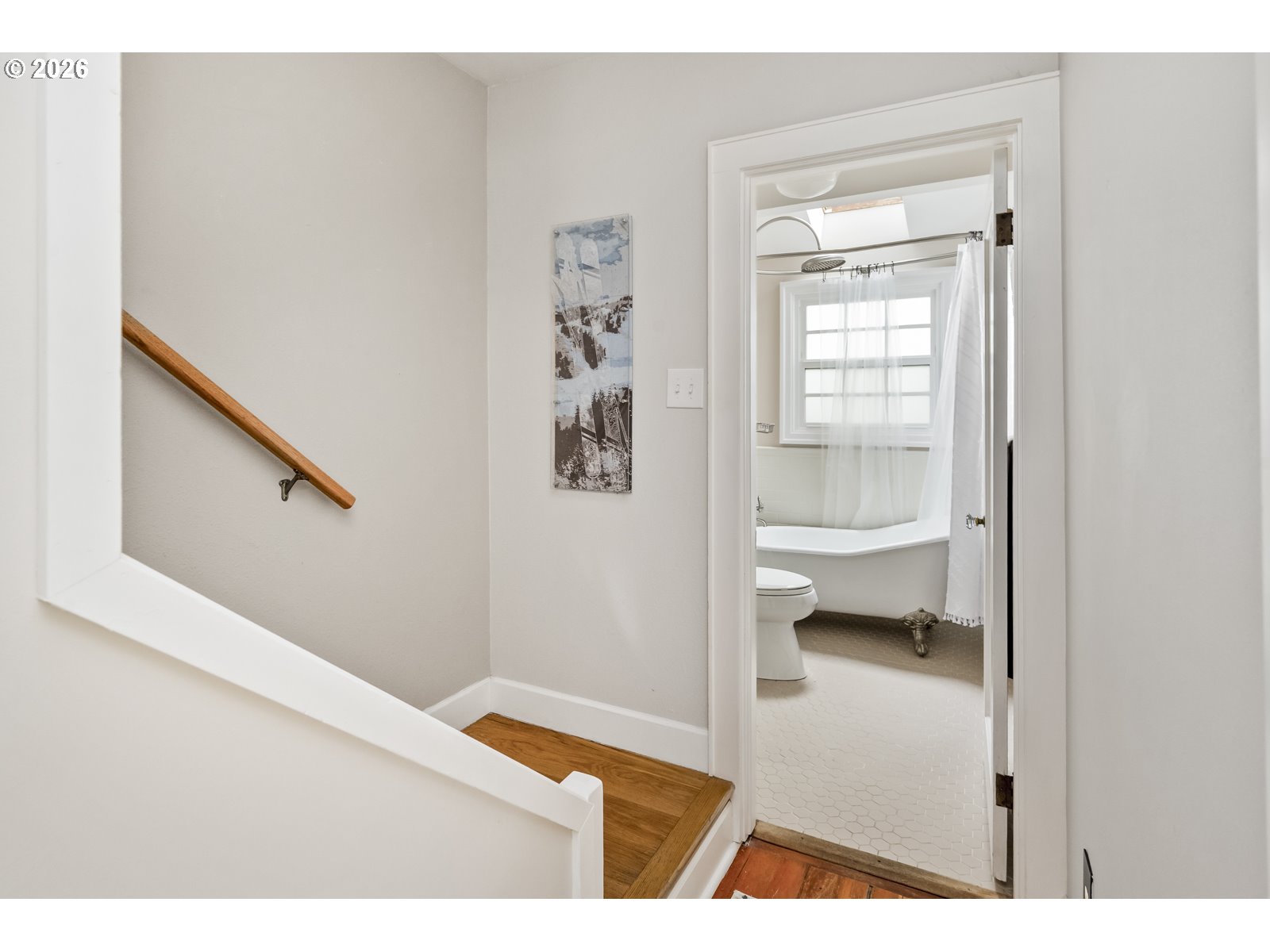 5232 Southwest Florida Street Portland, OR 97219 - Photo 16 of 41 Gallery Image 16