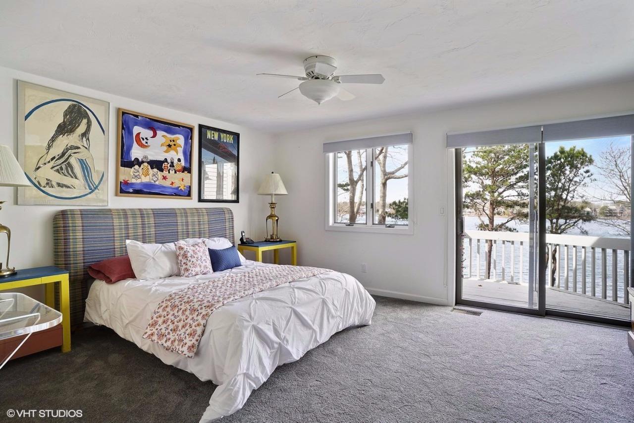 381 Great Oak Road, Unit 25 Mashpee, MA 02649 - Photo 15 of 30 Water view Master w/ pvt Deck and Bath