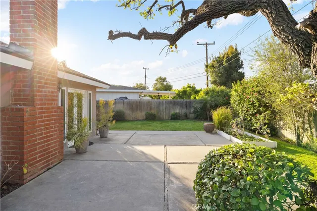 a view of a garden with pathway