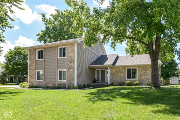 $525,000 | 13035 Wembly Road, Carmel, IN 46033