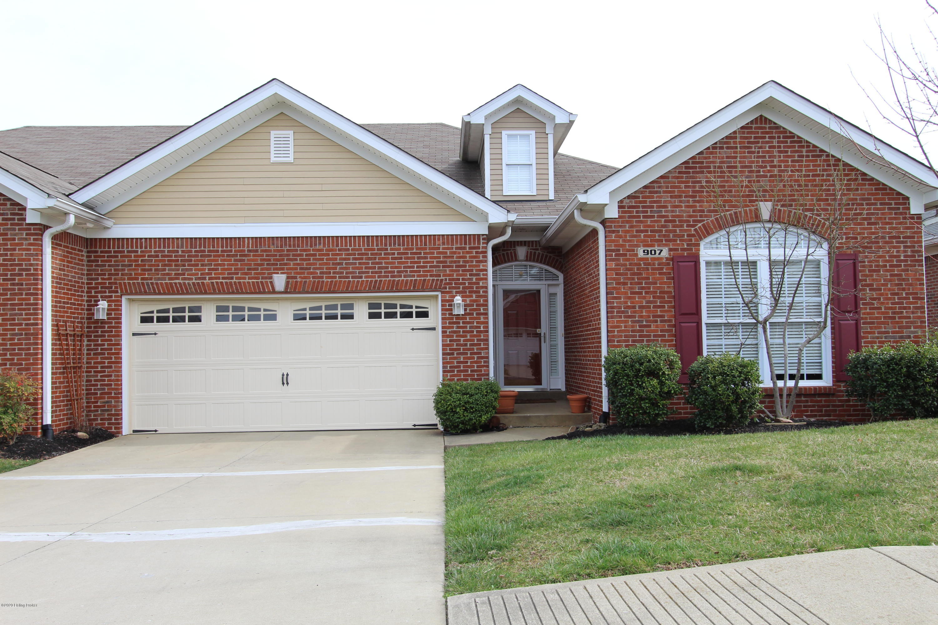 907 Ridge Point Drive Louisville, KY 40299 - Photo 1 of 25 IMG_2297
