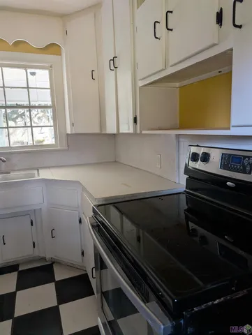 $1,150 | 313 Burgin Avenue, Baton Rouge, LA 70808