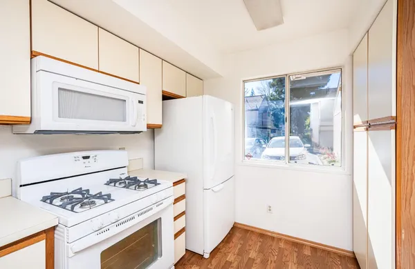 $299,999 | 9112 Madison Green Lane, Unit 22, Orangevale, CA 95662