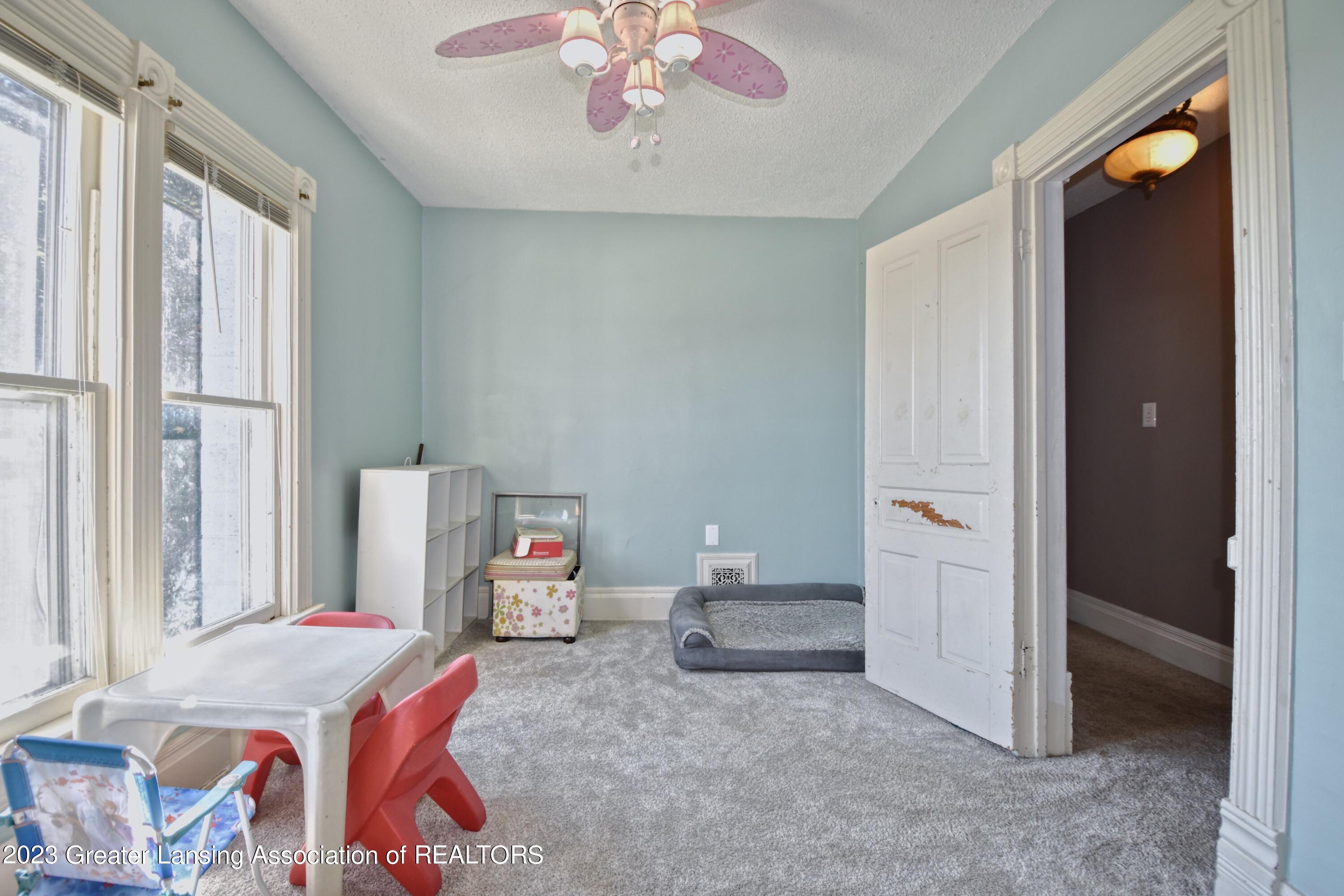 105 East Columbia Road Mason, MI 48854 - Photo 25 of 49 Bedroom 3
