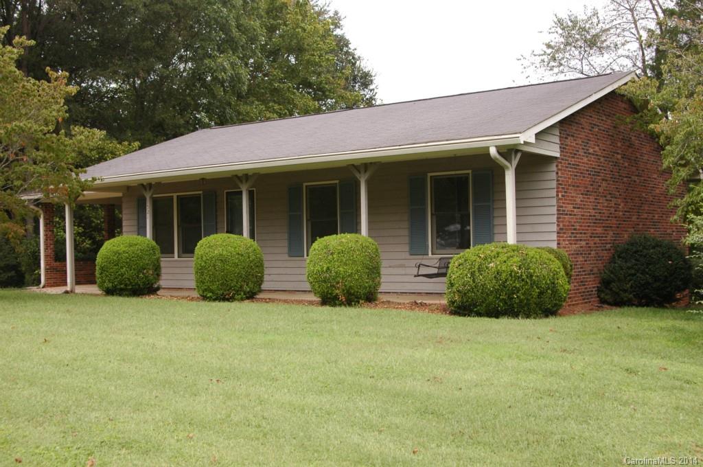 1521 Robin Road Newton, NC 28658 - Photo 13 of 13 Gallery Image 13