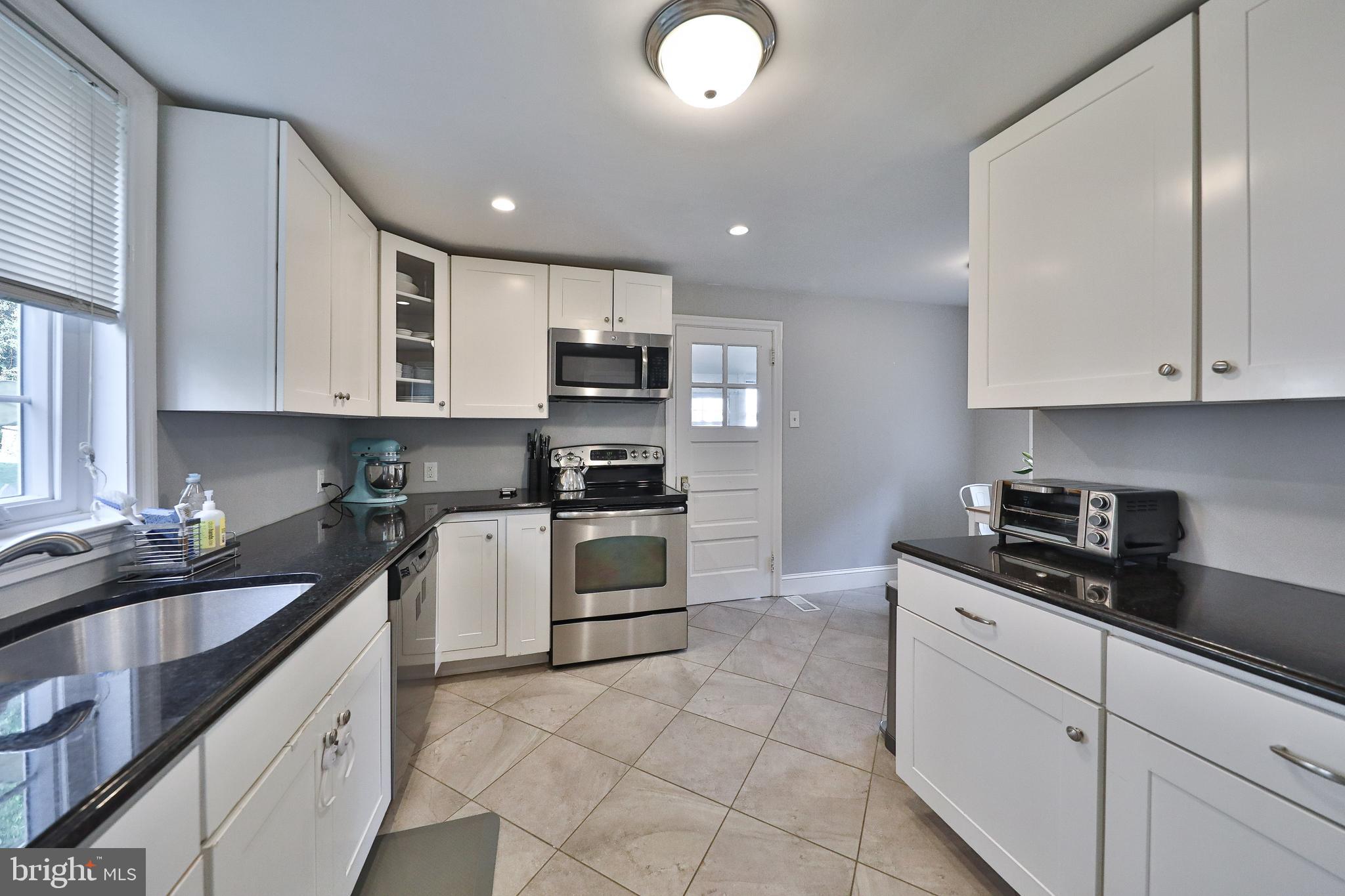 1175 Jericho Road Abington, PA 19001 - Photo 11 of 31 Gallery Image 11