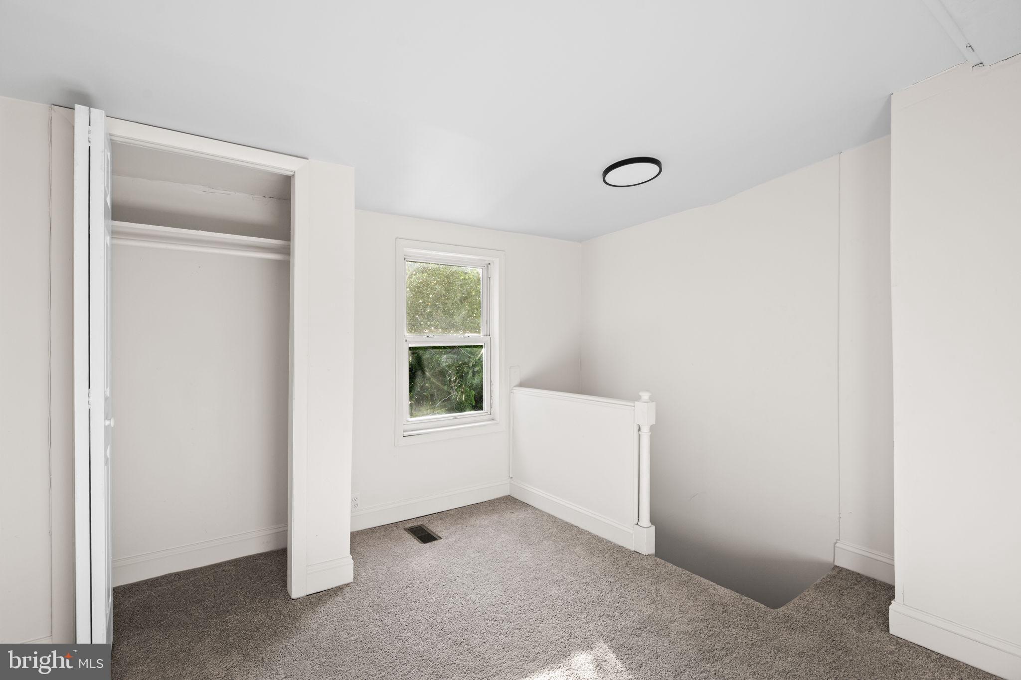 322 South Poppleton Street Baltimore, MD 21230 - Photo 20 of 34 Bright and airy corner retreat.