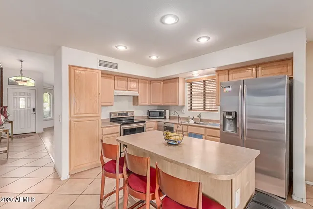 $460,000 | 2622 North 110th Drive, Avondale, AZ 85392