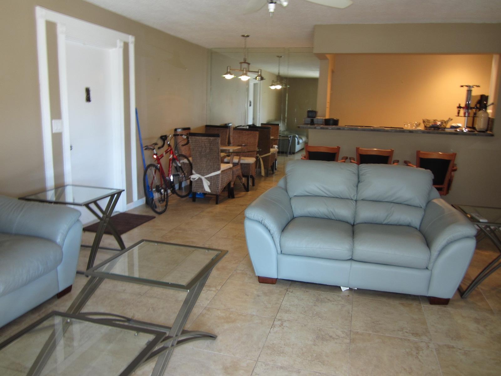 616 Northwest 13th Street, Unit 24 Boca Raton, FL 33486 - Photo 2 of 23 Living Area