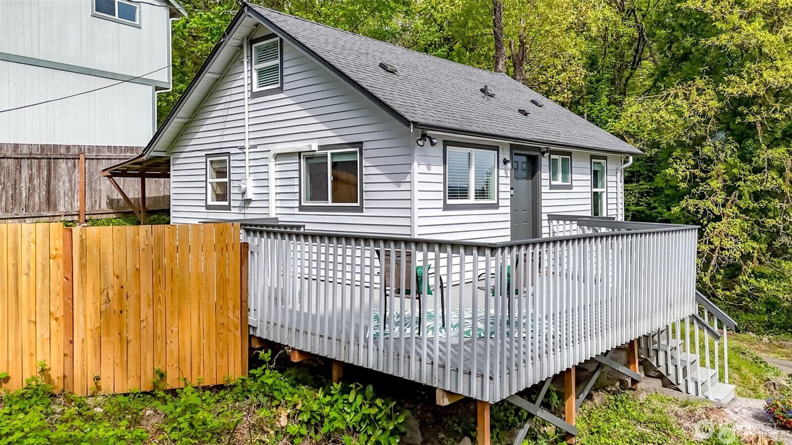 1408 Price Road Northwest Bremerton, WA 98312 - Photo 3 of 29