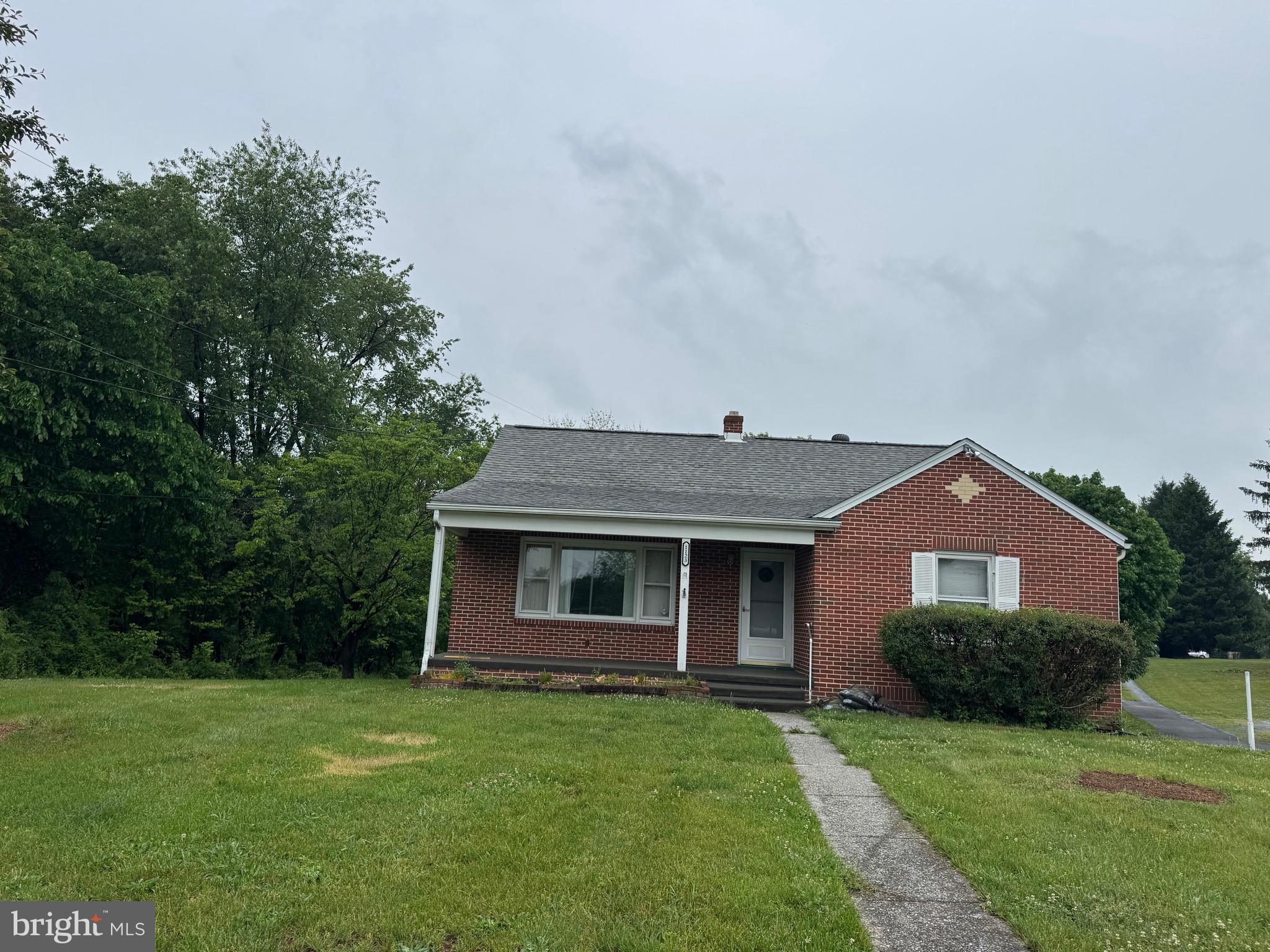 1123 Shepherdstown Road Martinsburg, WV 25404 - Photo 4 of 33