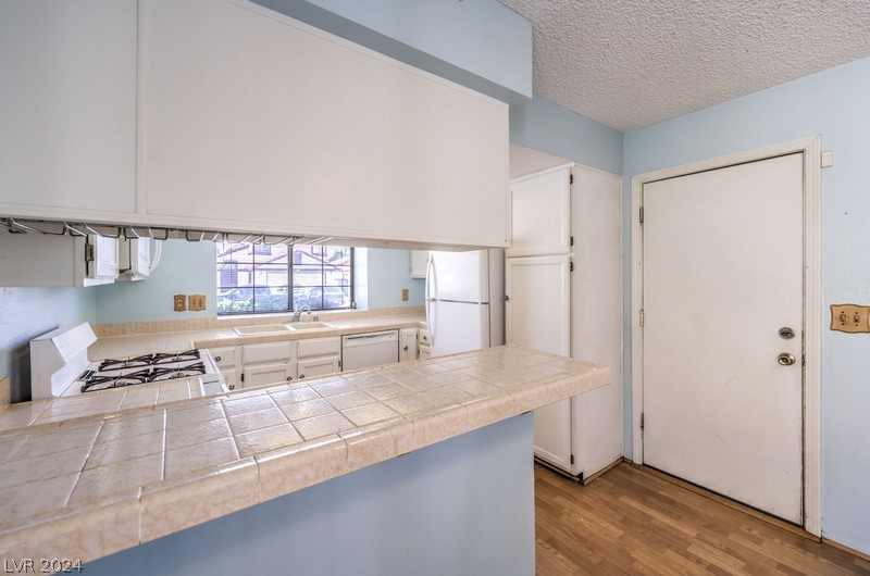 6525 Deadwood Road Las Vegas, NV 89108 - Photo 11 of 23