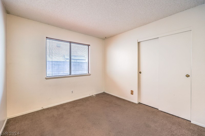 6525 Deadwood Road Las Vegas, NV 89108 - Photo 17 of 23