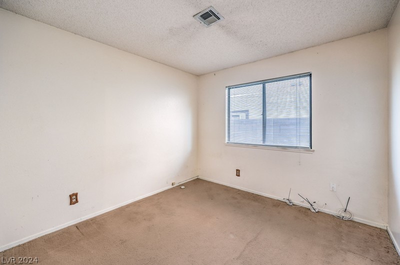 6525 Deadwood Road Las Vegas, NV 89108 - Photo 18 of 23