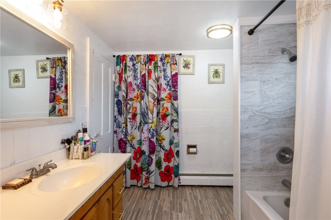 14 Elm Street Corning, NY 14830 - Photo 25 of 39 Main bathroom upstairs