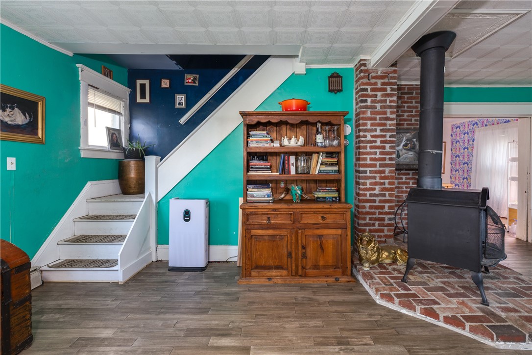 14 Elm Street Corning, NY 14830 - Photo 3 of 39 Entry area