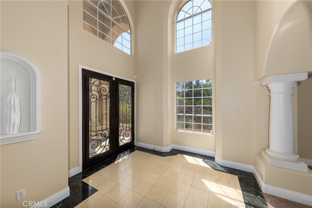 7007 Golden Vale Drive Riverside, CA 92506 - Photo 21 of 72 a view of an empty room with a window