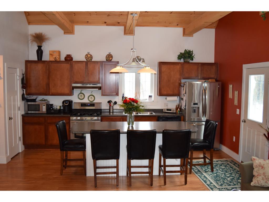 21 Wheatley Road Hinesburg, VT 05461 - Photo 4 of 23