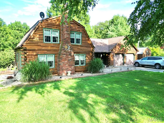 $260,000 | 3638 Hotze Road, Salem, IL 62881