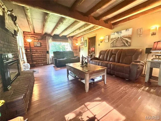 $260,000 | 3638 Hotze Road, Salem, IL 62881