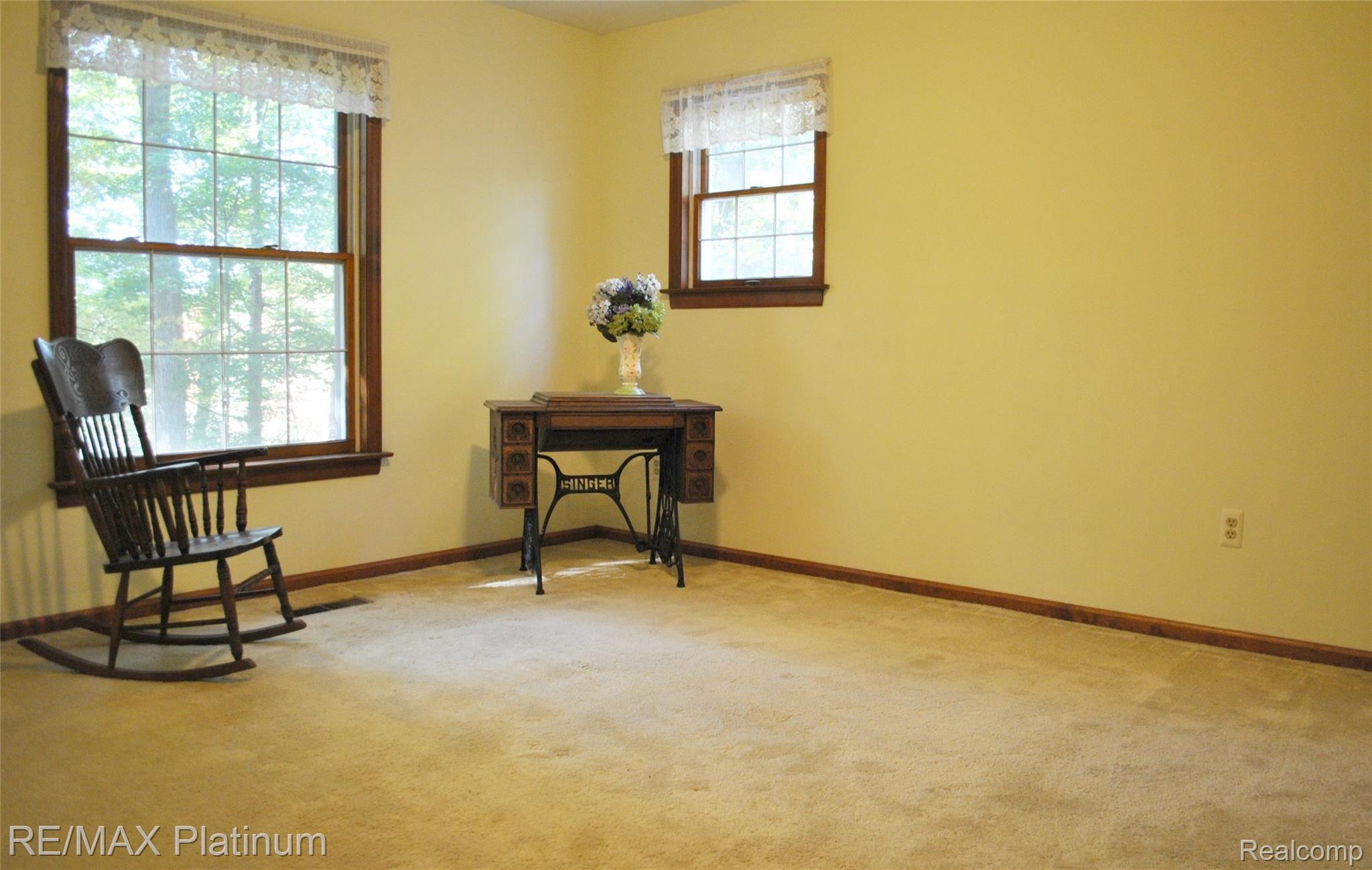 20555 Lindley Road Chelsea, MI 48118 - Photo 19 of 32 Bedroom