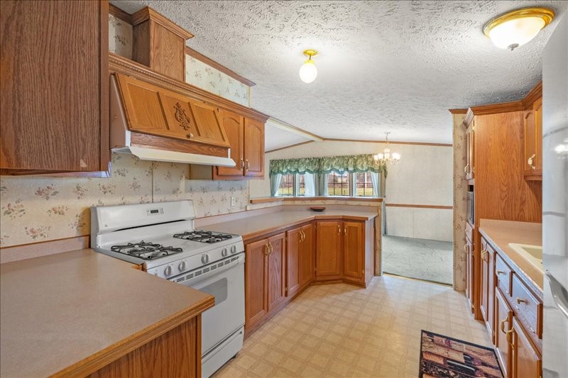 130 Ballou Road Owego, NY 13827 - Photo 4 of 46