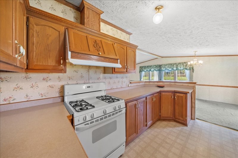 130 Ballou Road Owego, NY 13827 - Photo 5 of 46