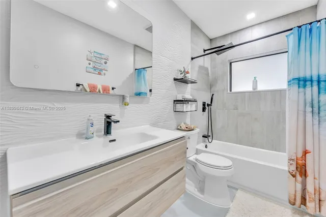 $4,000 | 6447 Northwest 22nd Street, Margate, FL 33063