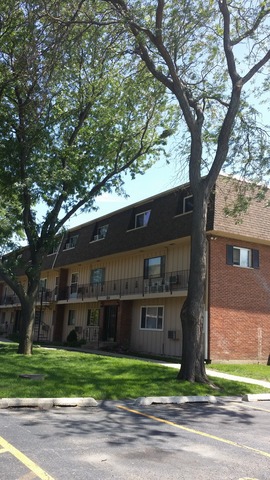 2300 West Algonquin Road, Unit 7 Rolling Meadows, IL 60008 - Photo 1 of 1