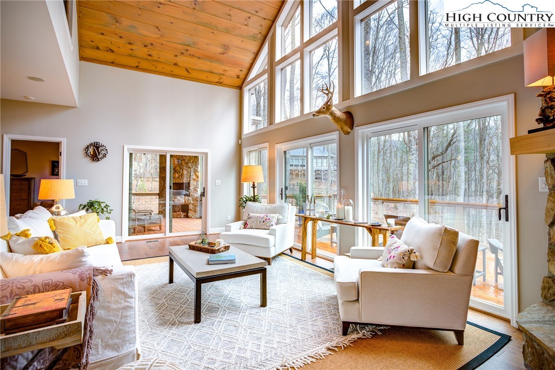 537 Crystal Mountain Road Boone, NC 28607 - Photo 8 of 45 Gallery Image 8