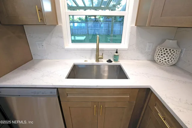 $700,000 | 490 Mako Drive, Atlantic Beach, FL 32233