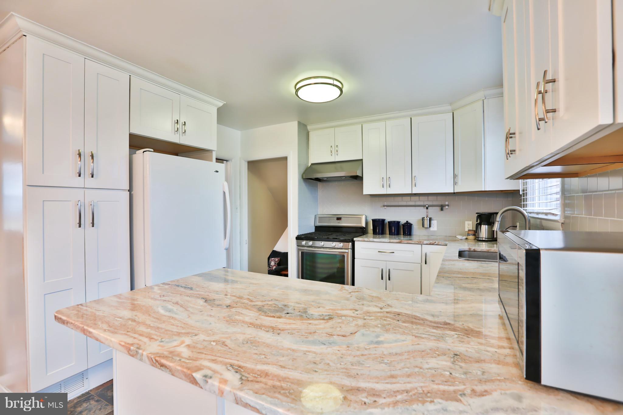 312 Orley Road Baltimore, MD 21228 - Photo 10 of 30 Ample Counter Space.